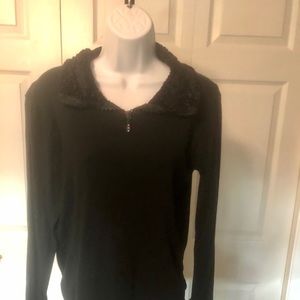 Vintage Blueprint black long sleeve tee v neck good fake fur medium